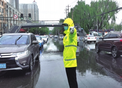 雨情急！多部門聯(lián)動(dòng)疏通保暢