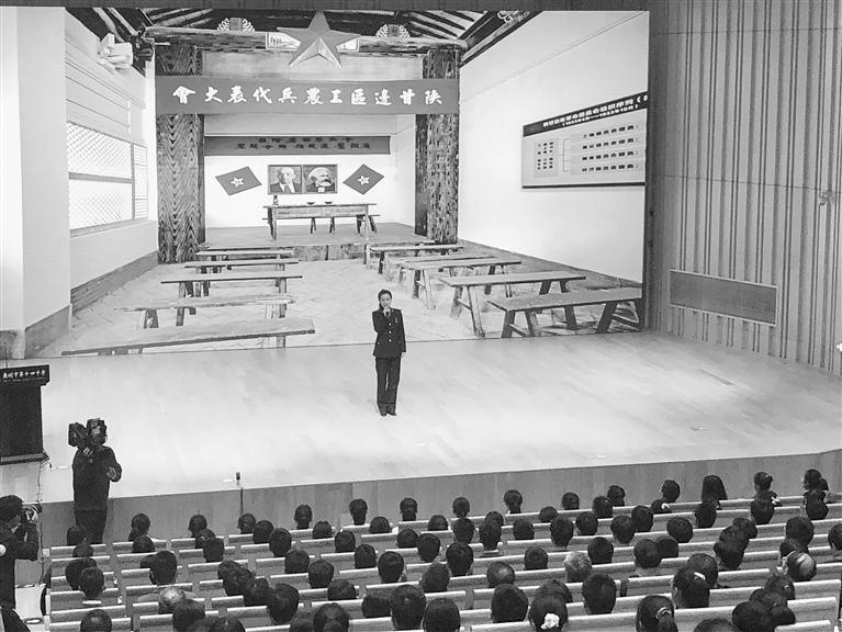 蘭州市開展“學(xué)黨史、頌黨恩、跟黨走”紅色文化進校園活動
