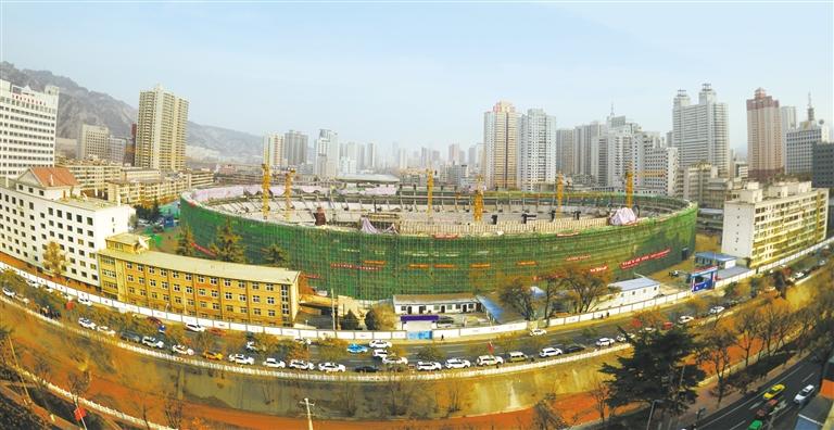 蘭州市七里河體育場主體封頂，預(yù)計(jì)明年7月交付使用