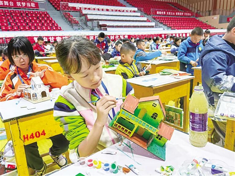 甘肅省青少年科技體育建筑模型教育競(jìng)賽開賽