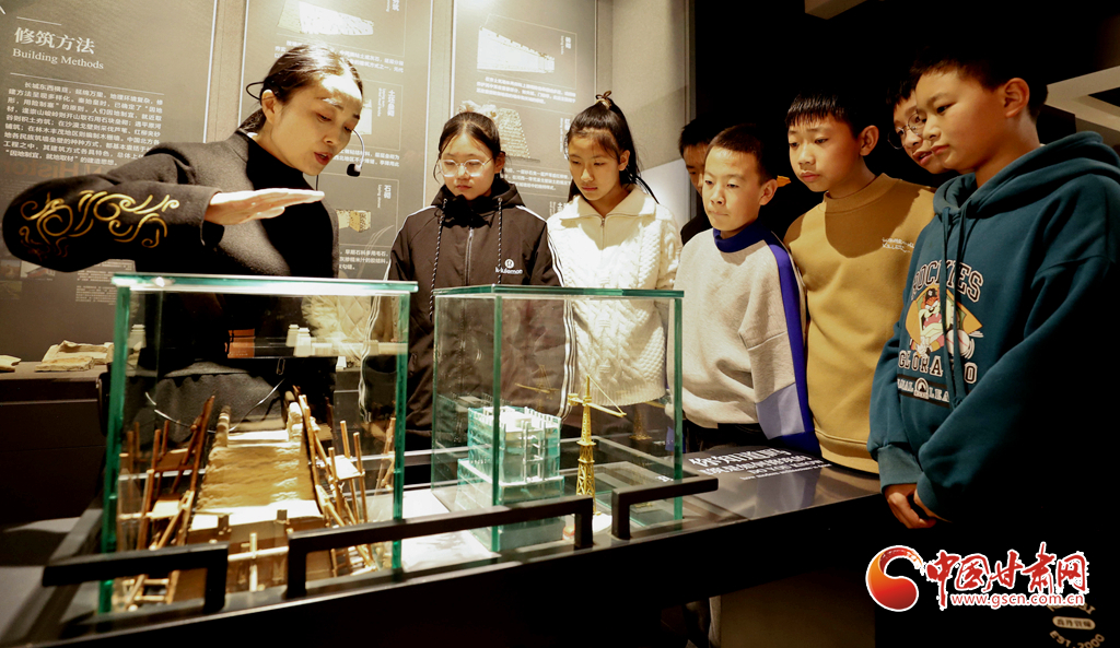 隴拍客丨山丹學子探尋絲路文明